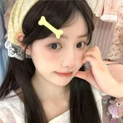 毕打自己人粤语